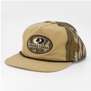 Mossy Oak Men Khaki/Mossy Oak Bottomland Cotton Baseball cap 
retro all the way!